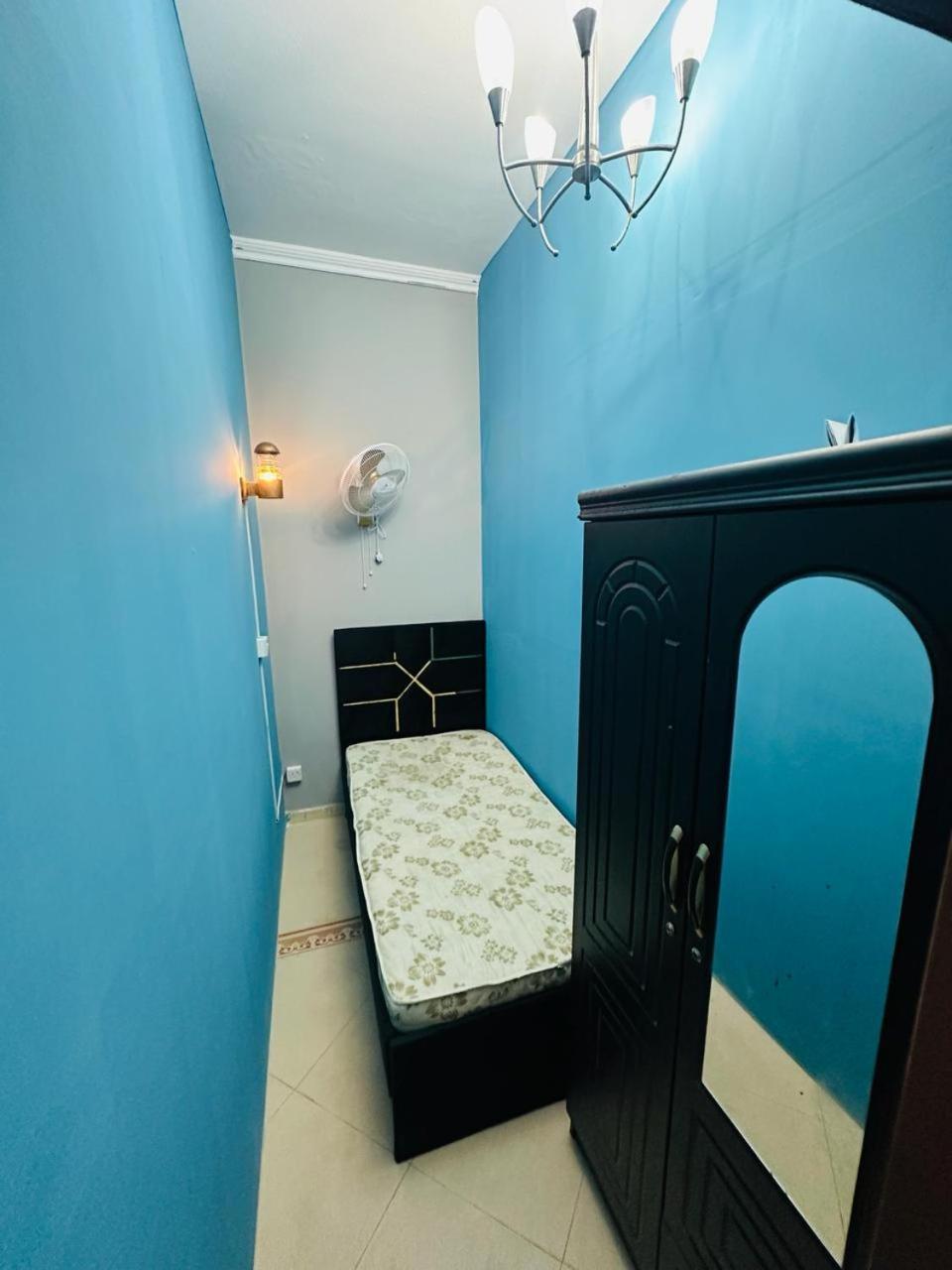 Capsule hotel Ready To Rent Partitions Bed Spaces & Dubai