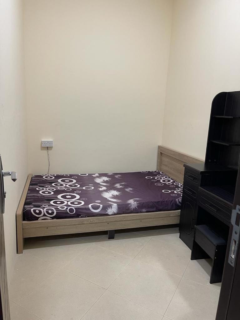 Capsule hotel Ready To Rent Partitions Bed Spaces & *