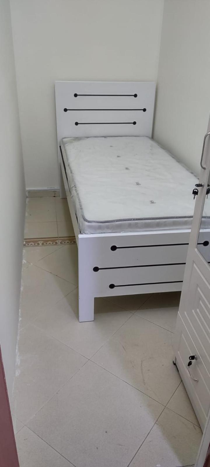 Ready To Rent Partitions Bed Spaces & Dubai