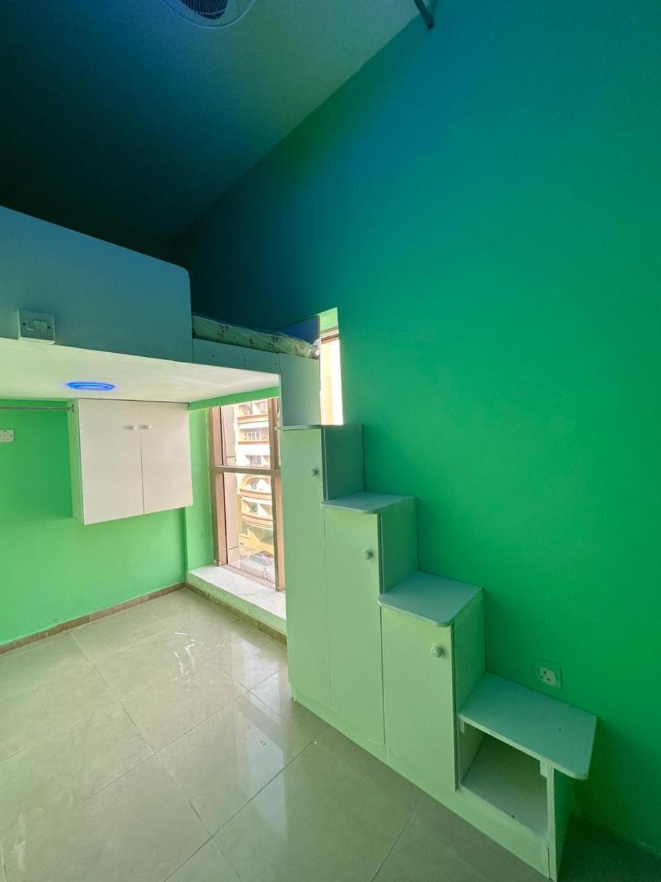 Ready To Rent Partitions Bed Spaces & * Dubai
