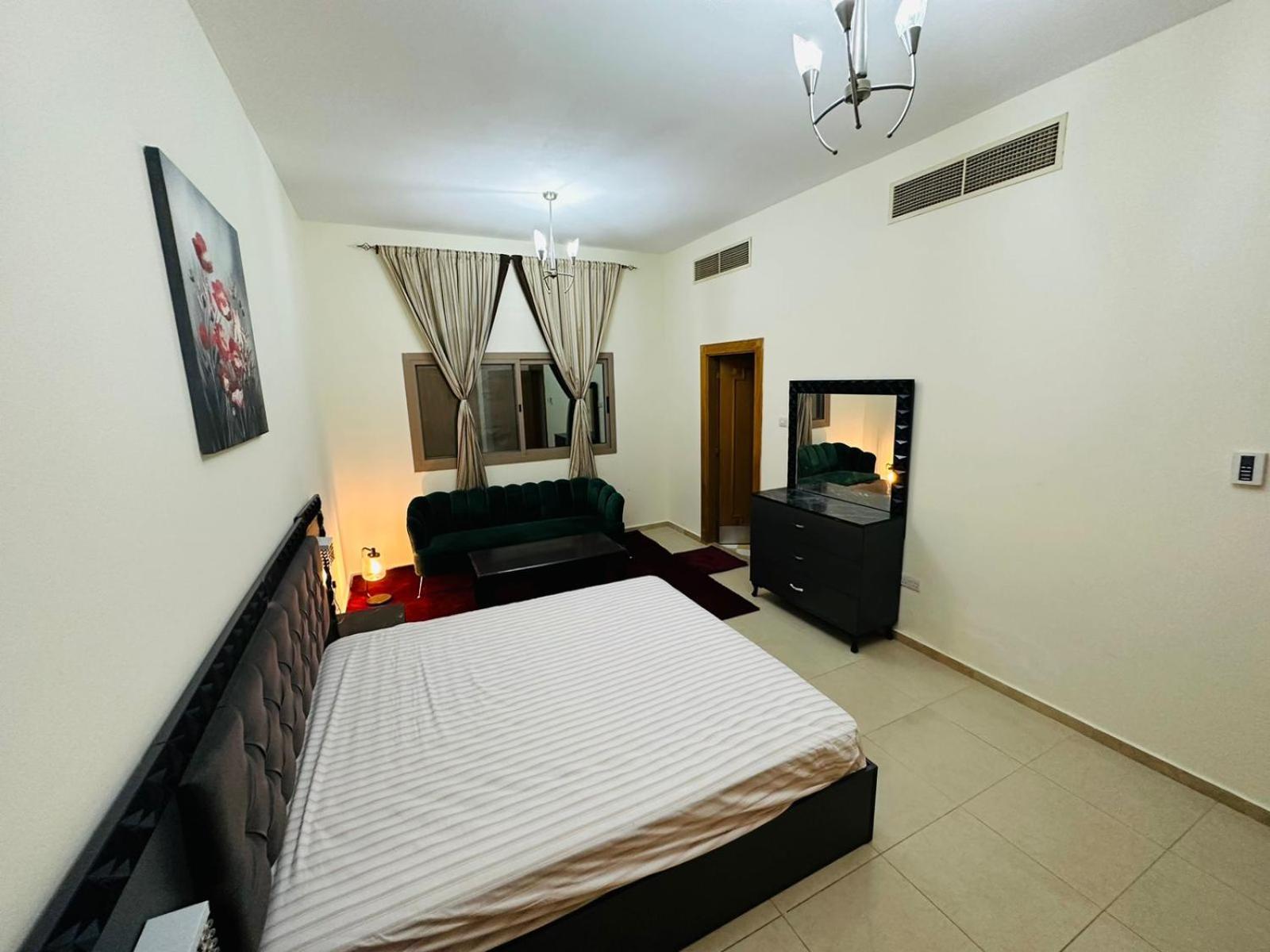 Capsule hotel Ready To Rent Partitions Bed Spaces &