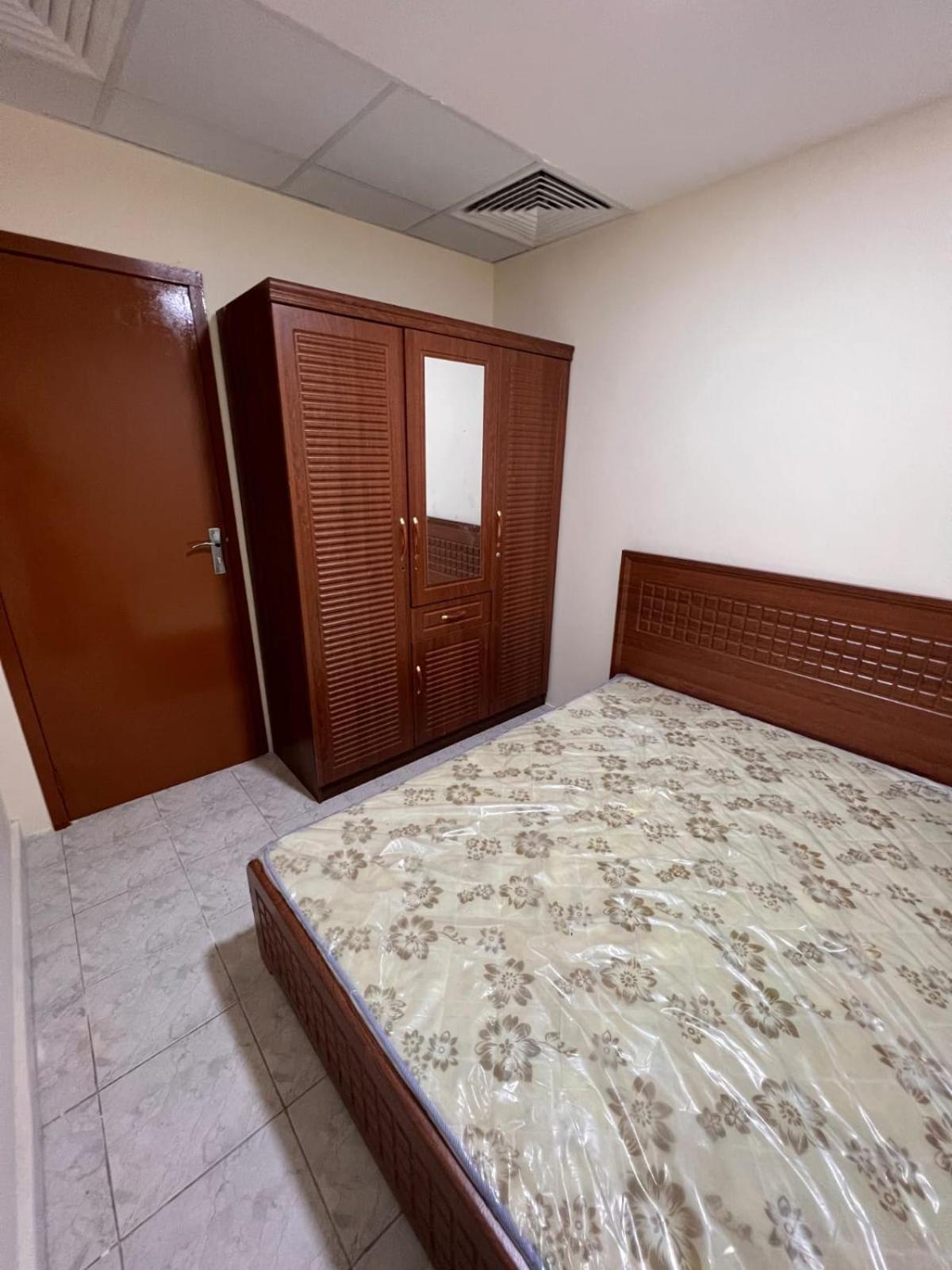 Capsule hotel Ready To Rent Partitions Bed Spaces & *